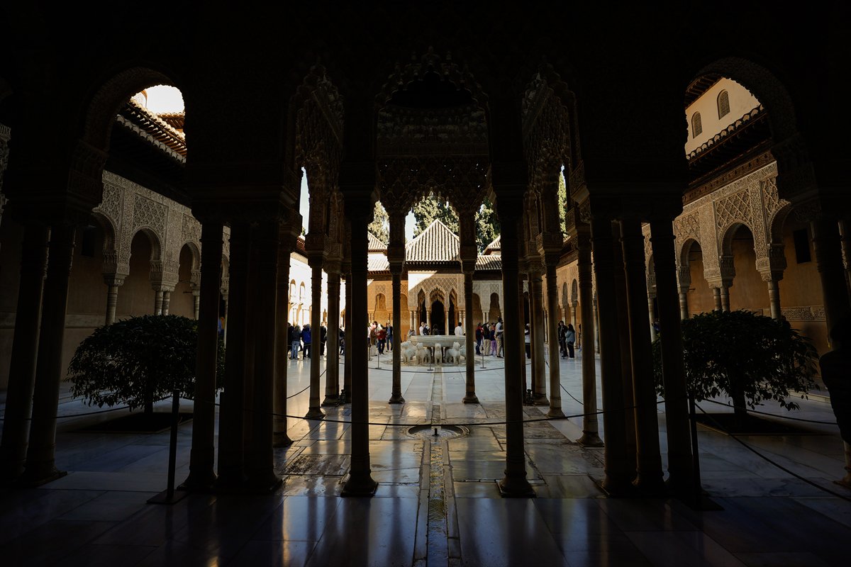 Endülüs'te zamana direnen güzellik: El Hamra Sarayı