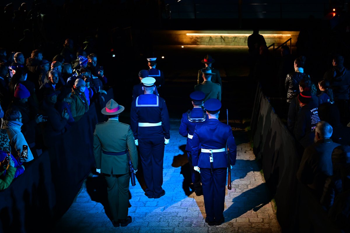 Çanakkale Anzak Koyu'nda "Şafak Ayini" yapıldı