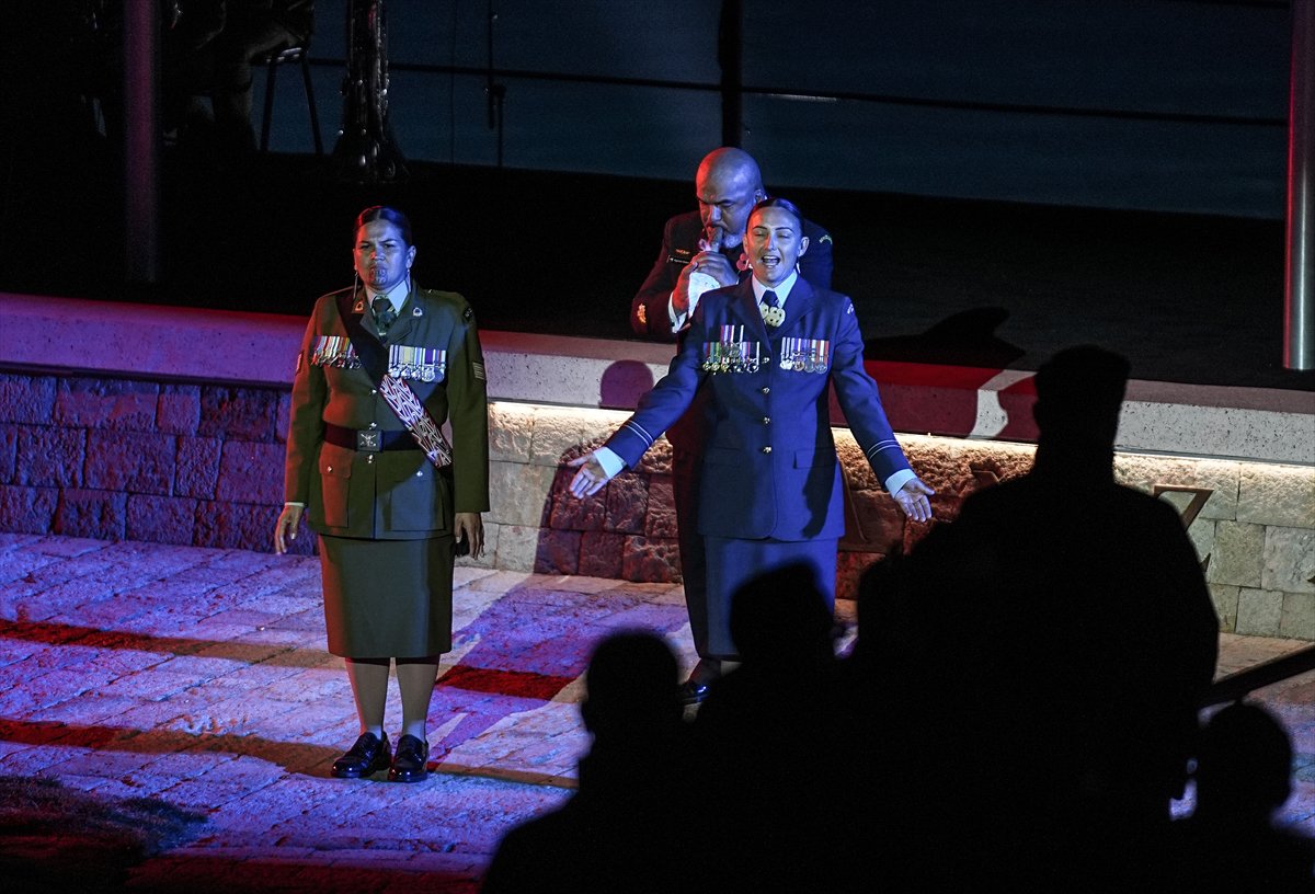 Çanakkale Anzak Koyu'nda "Şafak Ayini" yapıldı