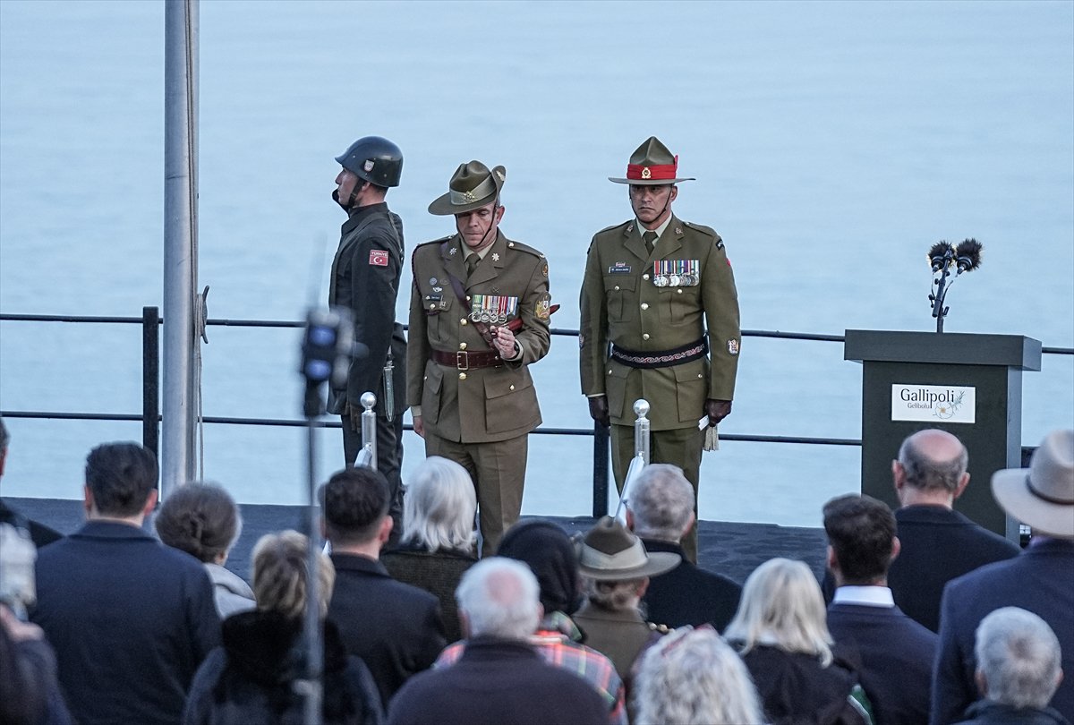 Çanakkale Anzak Koyu'nda "Şafak Ayini" yapıldı