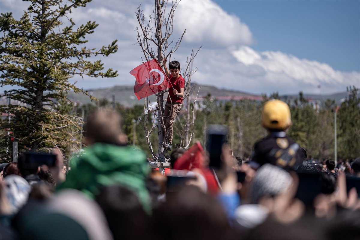 SOLOTÜRK gösteri ekibi son olarak Erzurum'da görev aldı