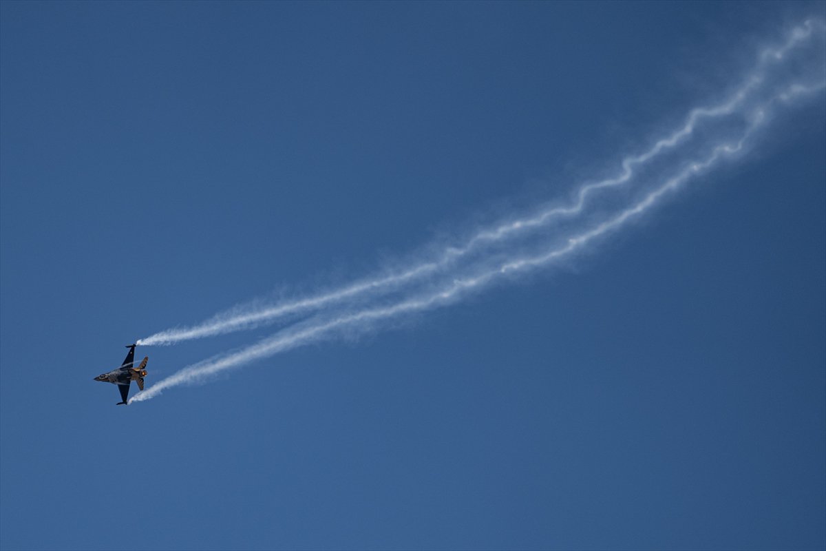 SOLOTÜRK gösteri ekibi son olarak Erzurum'da görev aldı