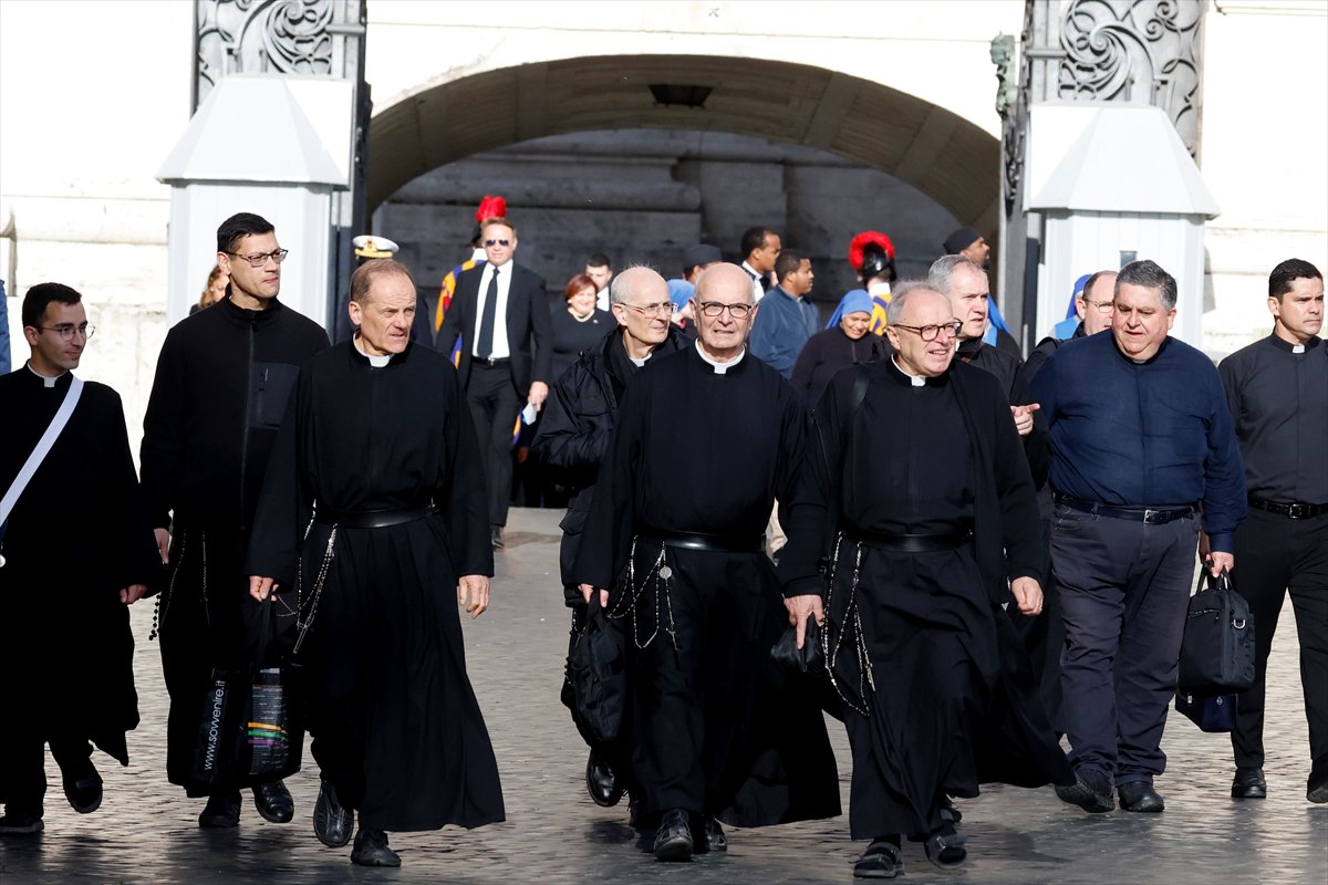 Vatikan’da Papa Franciscus için veda töreni