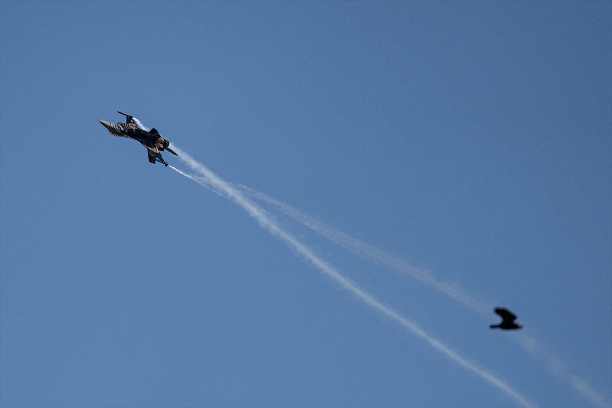 SOLOTÜRK gösteri ekibi son olarak Erzurum'da görev aldı