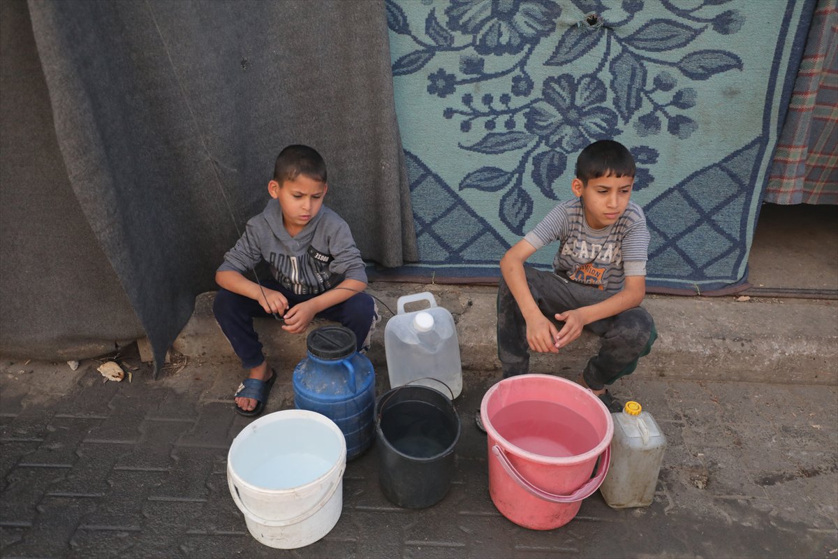 Gazze’de gıda ve su krizi derinleşiyor, yardım çığlıkları yükseliyor