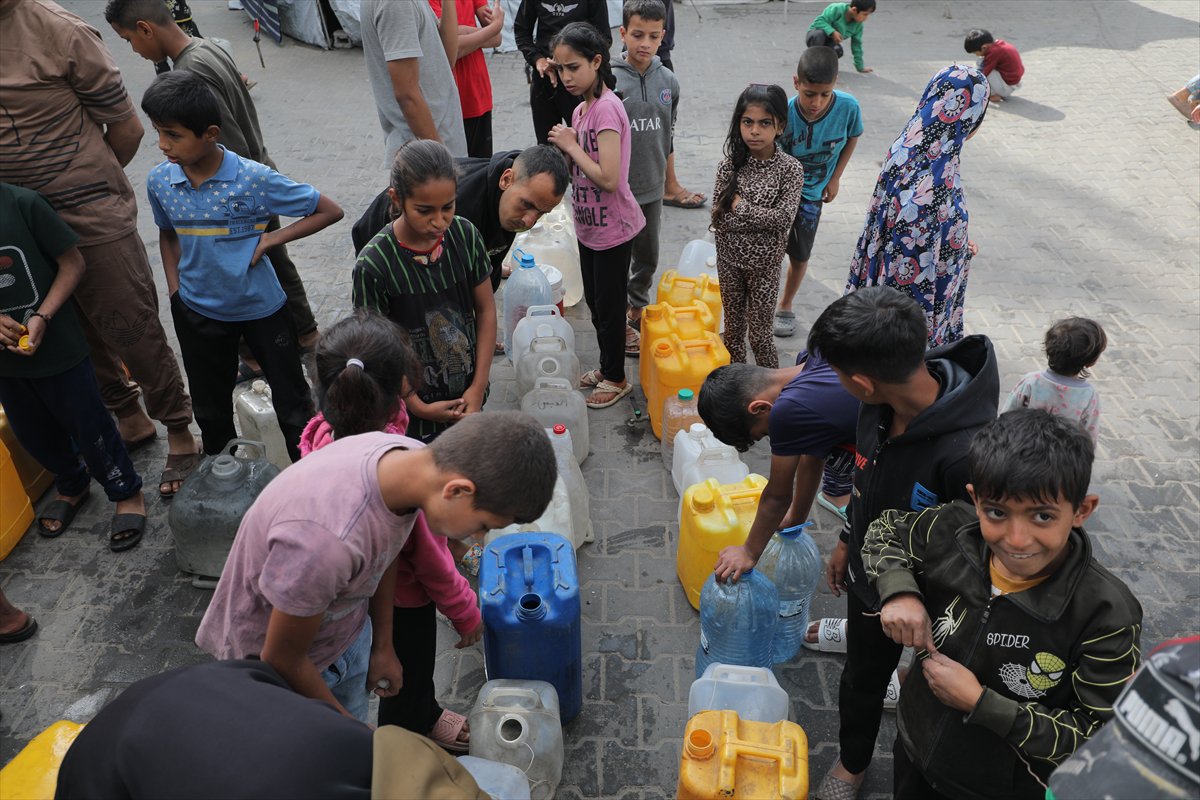 Gazze’de gıda ve su krizi derinleşiyor, yardım çığlıkları yükseliyor