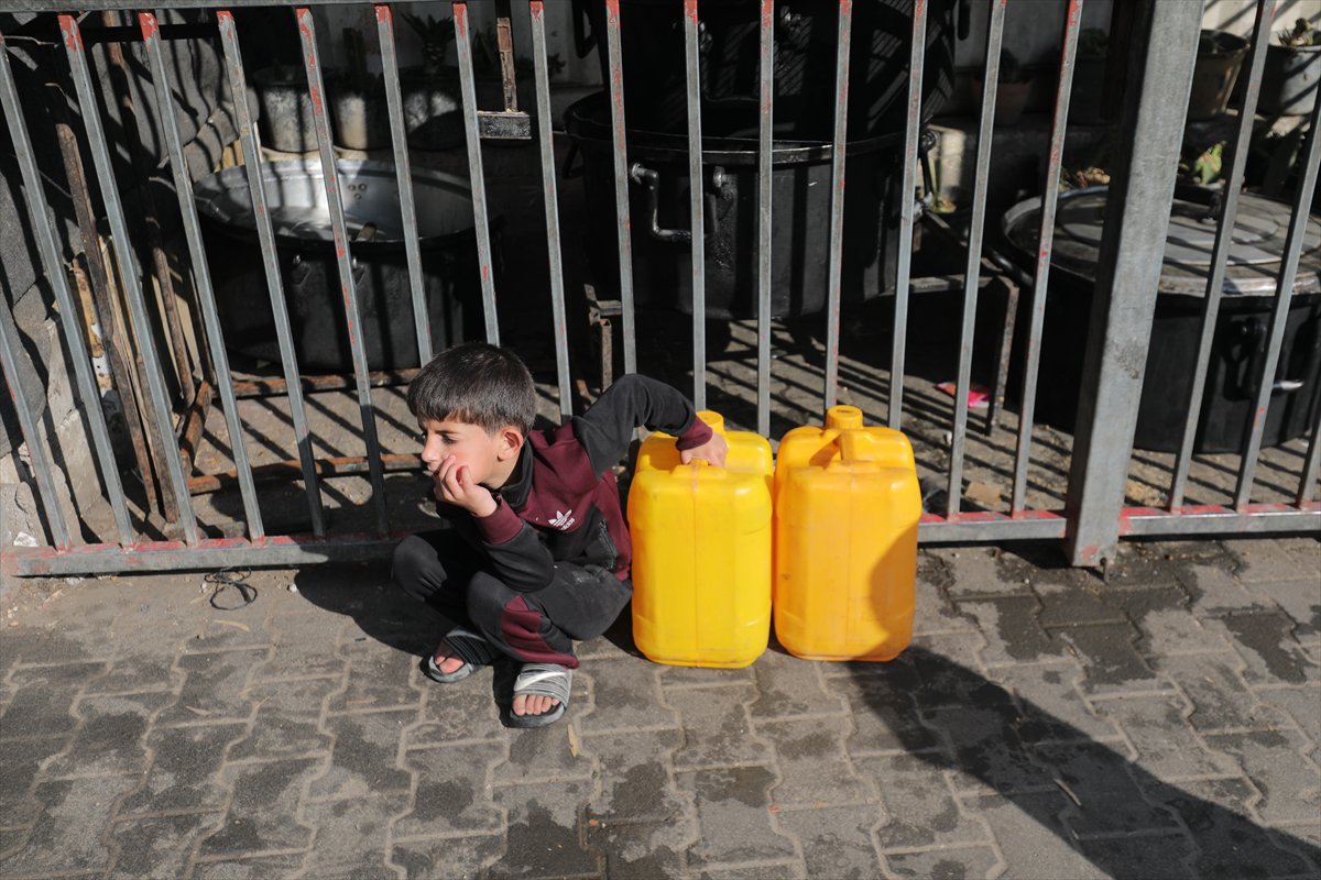 Gazze susuzlukla savaşıyor