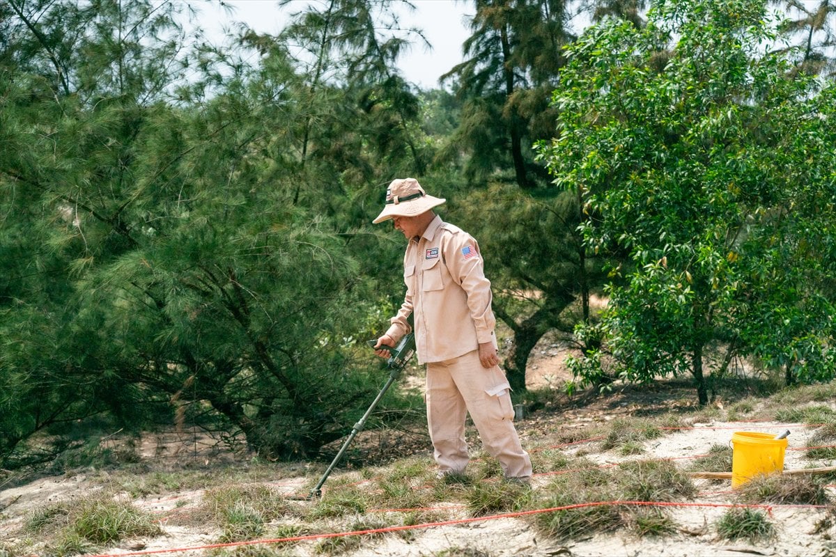 Vietnam’da, 50 yıl sonra hala savaşın izleri silinmeye çalışılıyor