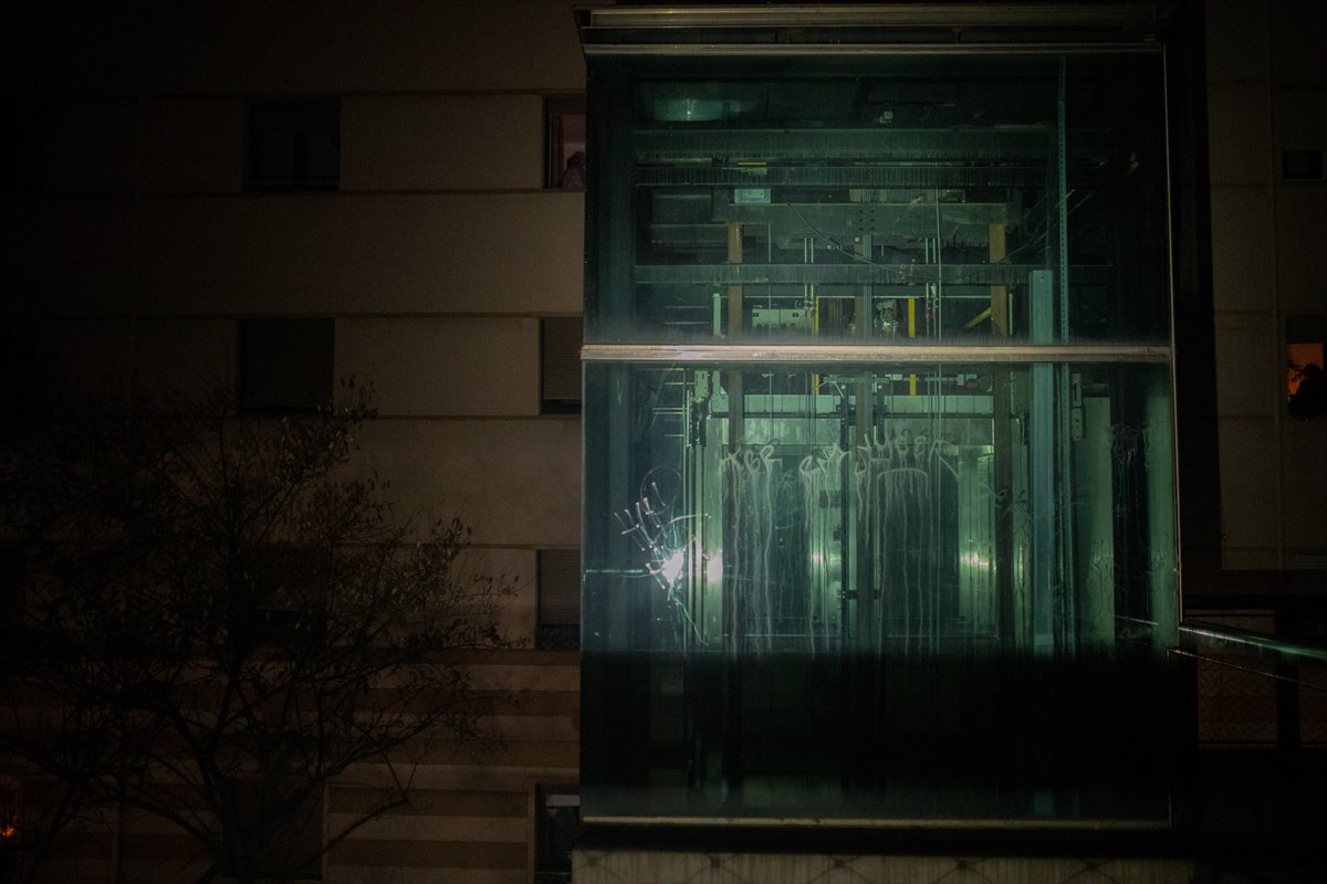 İspanya ve Portekiz’de yaşanan geniş çaplı elektrik kesintisinden milyonlar etkilendi