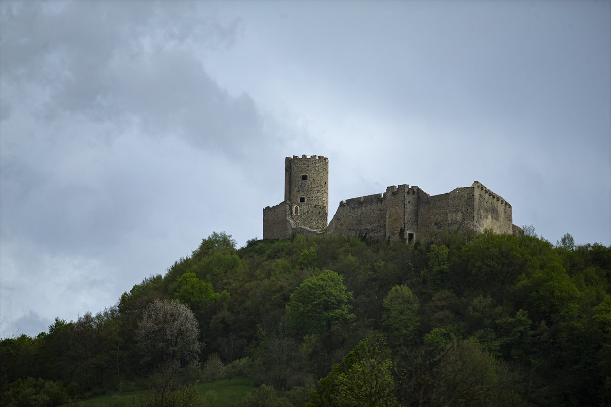Orta Çağ’dan günümüze uzanan bir miras: Sokolac Kalesi