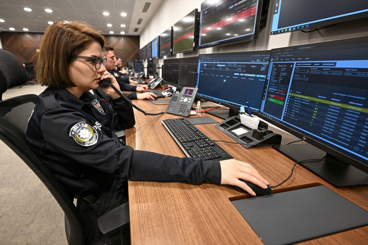 'Elektronik kelepçe' izleme merkezi, kadına şiddet uygulayanları 7/24 takip ediyor