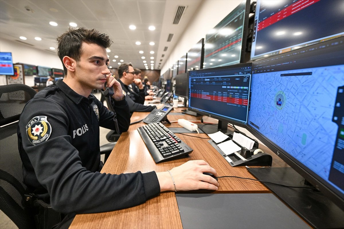 'Elektronik kelepçe' izleme merkezi, kadına şiddet uygulayanları 7/24 takip ediyor