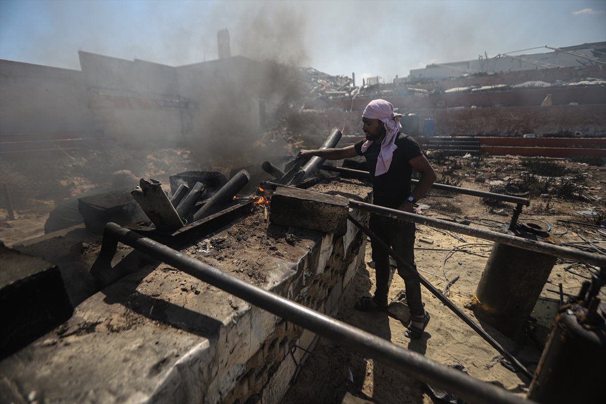 Gazze’de plastik atıklardan akaryakıt üretilerek yakıt krizi aşılmaya çalışılıyor