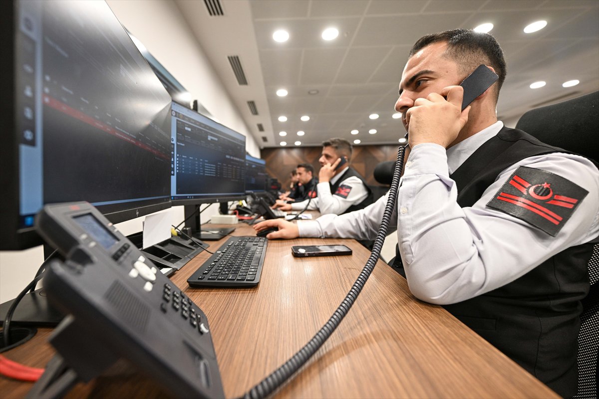 'Elektronik kelepçe' izleme merkezi, kadına şiddet uygulayanları 7/24 takip ediyor