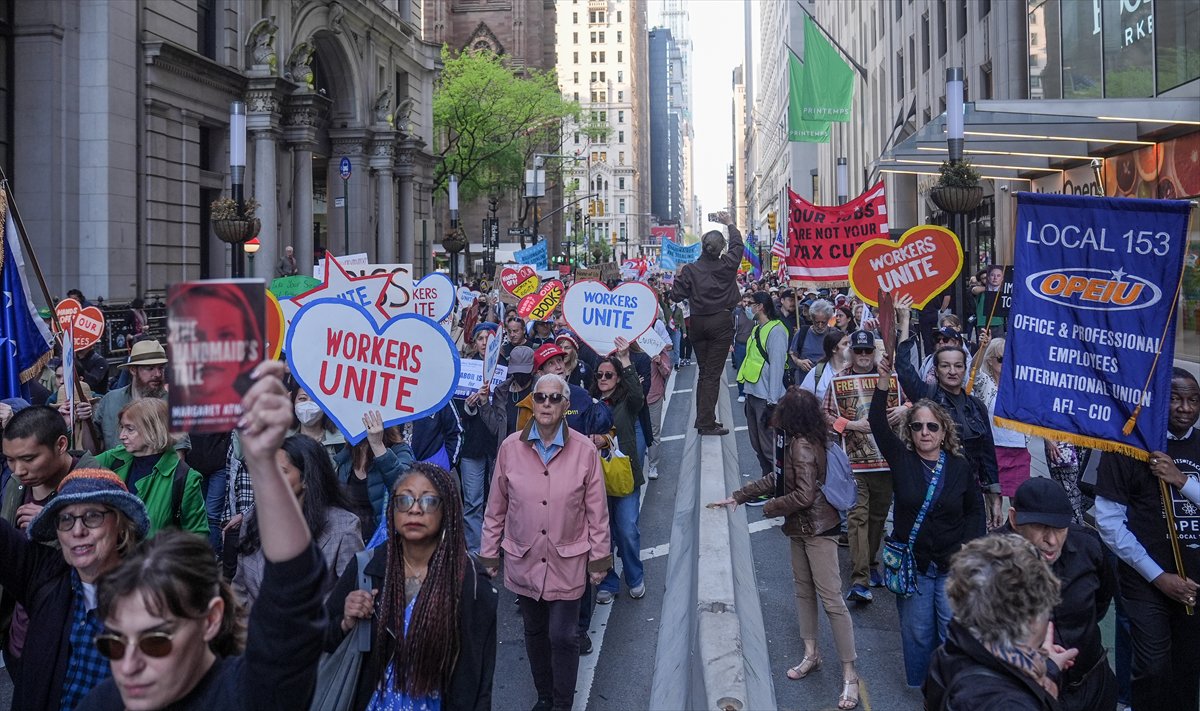 Dünyada 1 Mayıs coşkusu: Sokaklarda emek ve dayanışma sesleri yükseldi