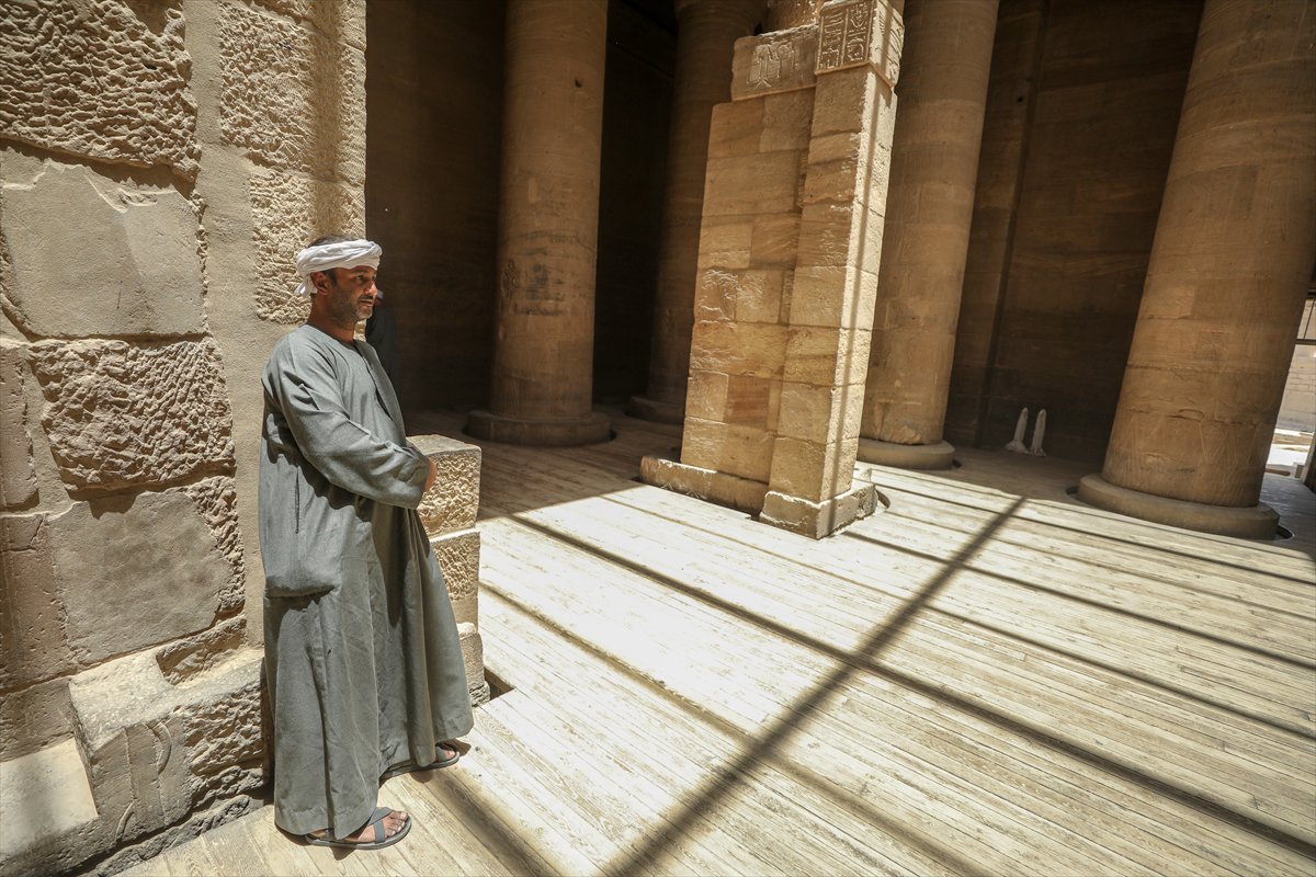 Mısır'daki Philae Tapınağı ziyaretçilerini ağırlıyor