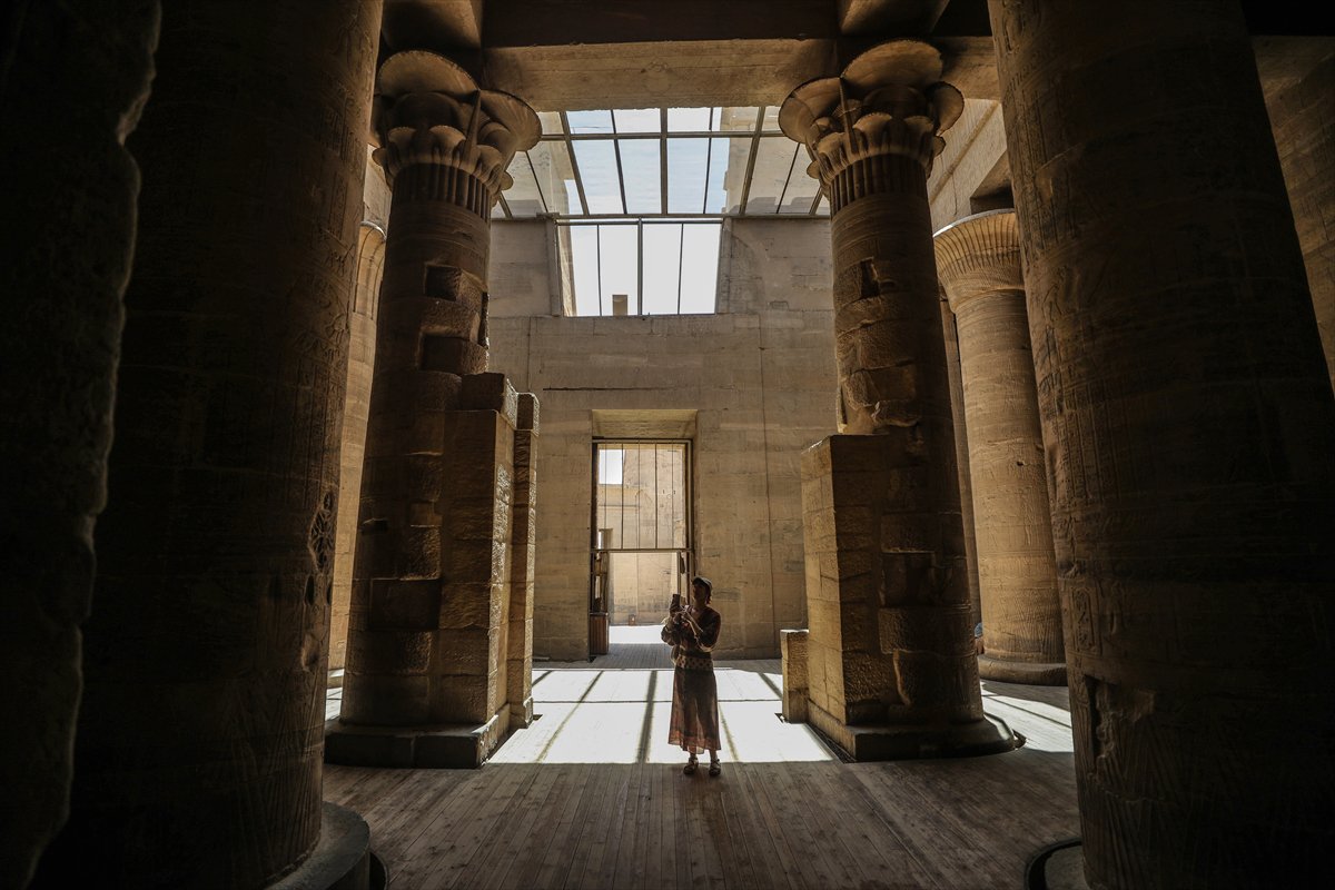 Mısır'daki Philae Tapınağı ziyaretçilerini ağırlıyor