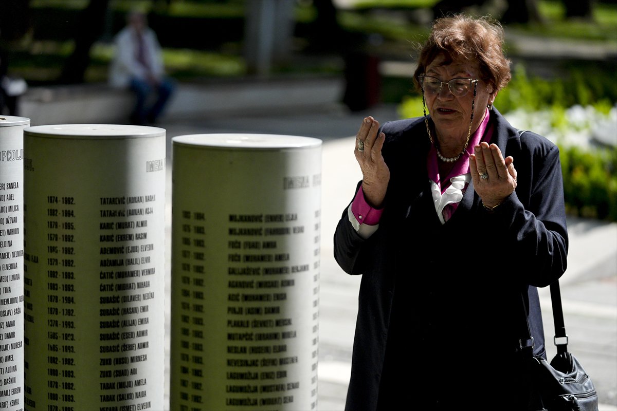 Bosna Hersek'te, Saraybosna kuşatmasında öldürülen 1601 çocuk anıldı