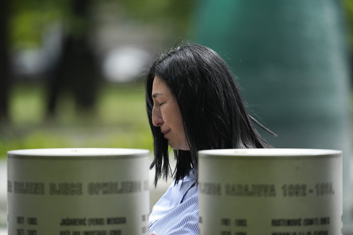 Bosna Hersek'te, Saraybosna kuşatmasında öldürülen 1601 çocuk anıldı