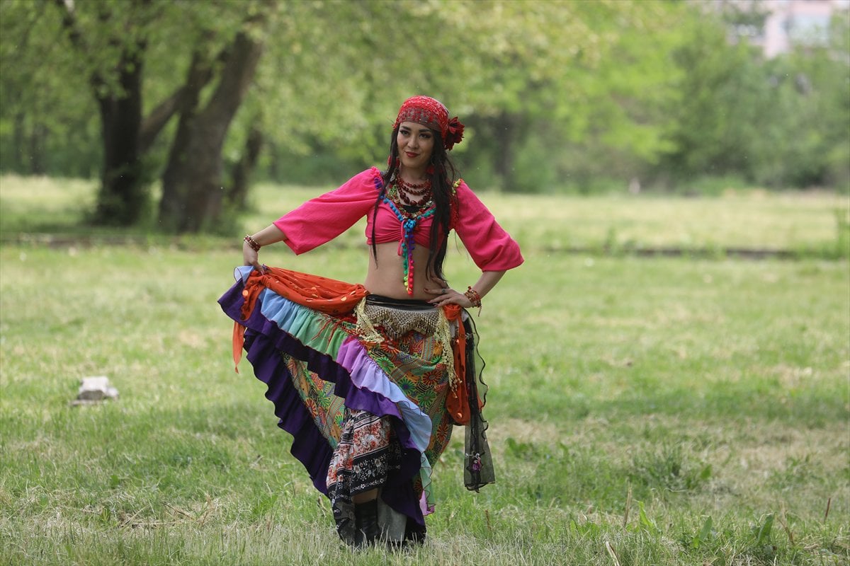 Edirne'de Kakava Şenliği'nden renkli görüntüler