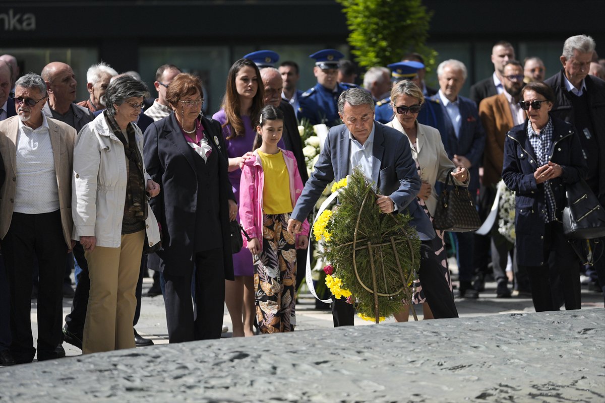 Bosna Hersek'te, Saraybosna kuşatmasında öldürülen 1601 çocuk anıldı