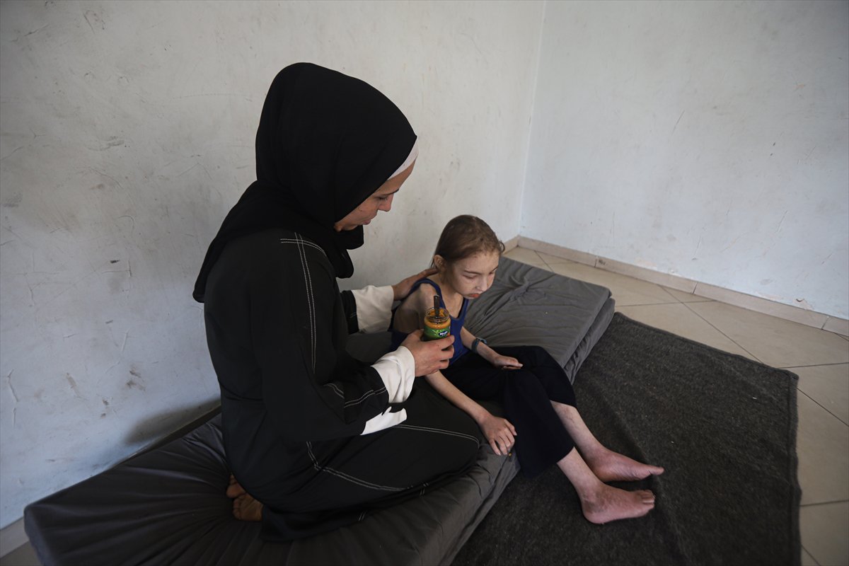 Gazze’de çocuklar, yetersiz beslenme nedeniyle hayatta kalma mücadelesi veriyor