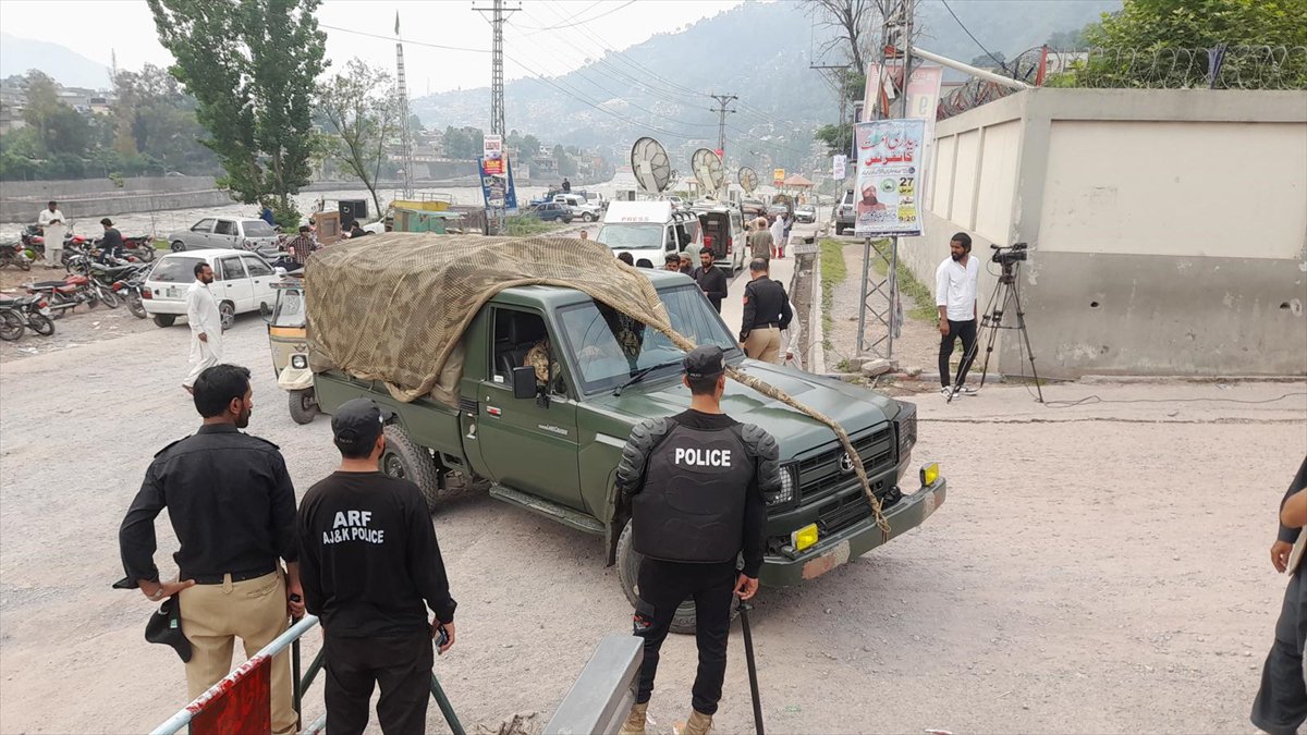Hindistan ordusundan Pakistan'a hava saldırısı