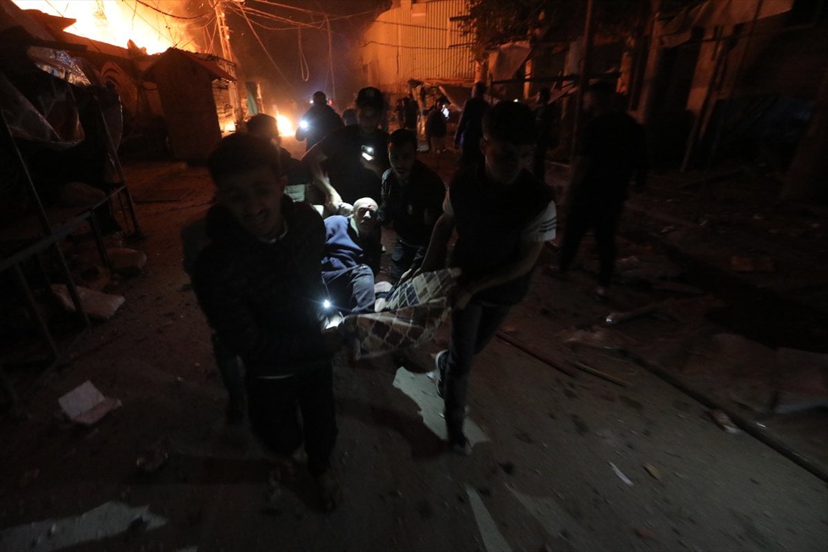 Gazze’de sivillerin sığındığı okul bombalandı