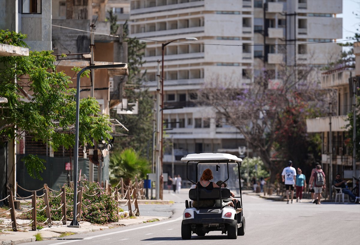 Kapalı Maraş 46 yıl sonra ziyarete açıldı: Geçmiş hala aynı yerde duruyor