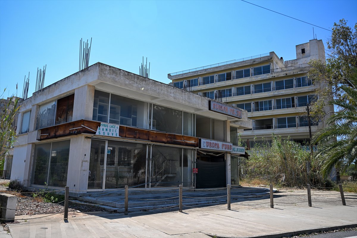 Kapalı Maraş 46 yıl sonra ziyarete açıldı: Geçmiş hala aynı yerde duruyor