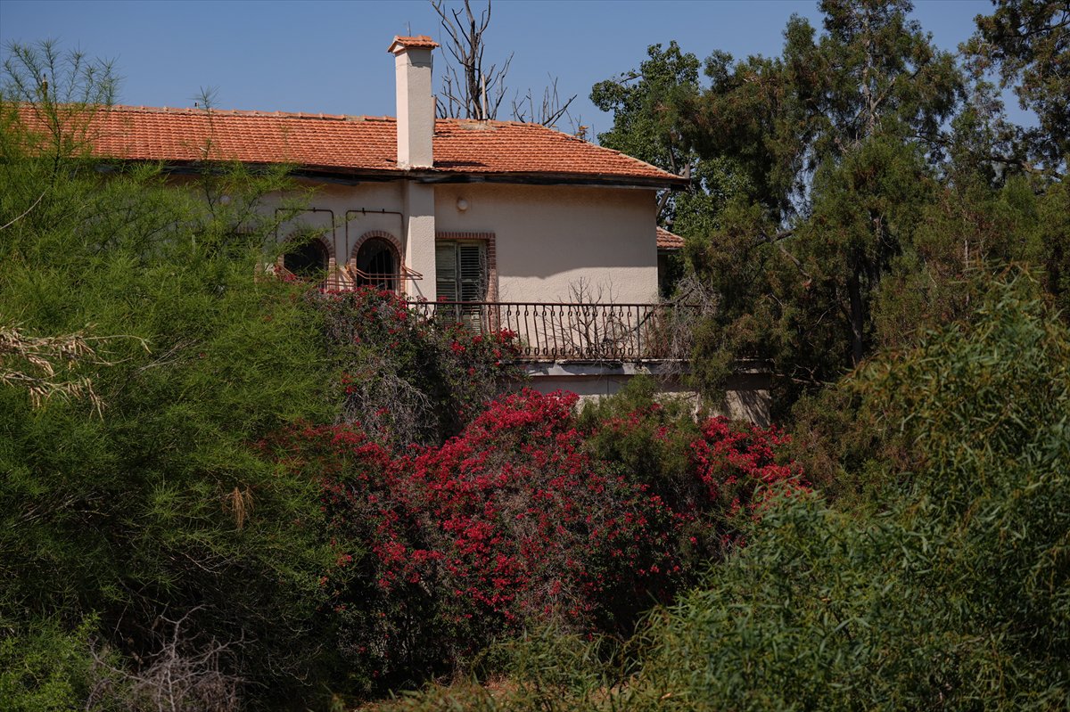 Kapalı Maraş 46 yıl sonra ziyarete açıldı: Geçmiş hala aynı yerde duruyor