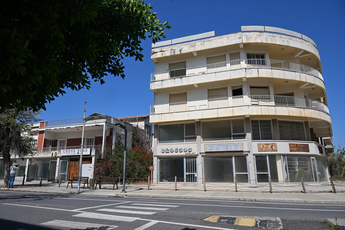 Kapalı Maraş 46 yıl sonra ziyarete açıldı: Geçmiş hala aynı yerde duruyor