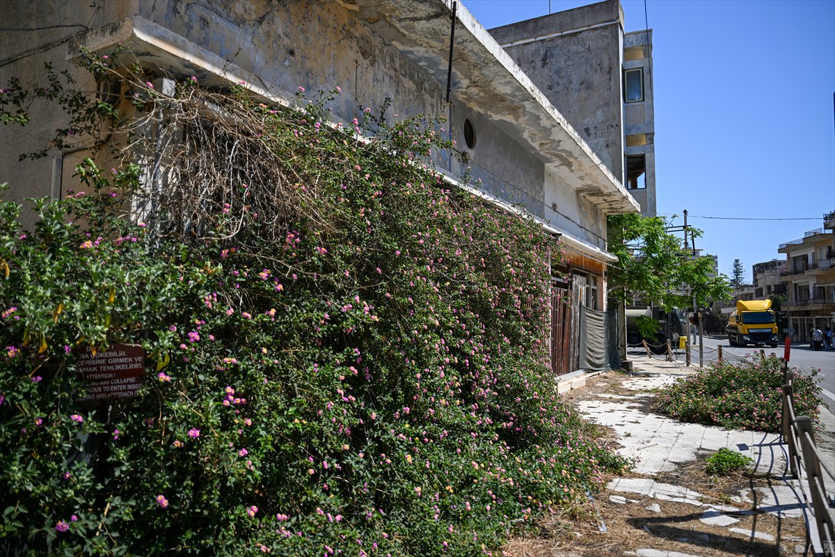 Kapalı Maraş 46 yıl sonra ziyarete açıldı: Geçmiş hala aynı yerde duruyor