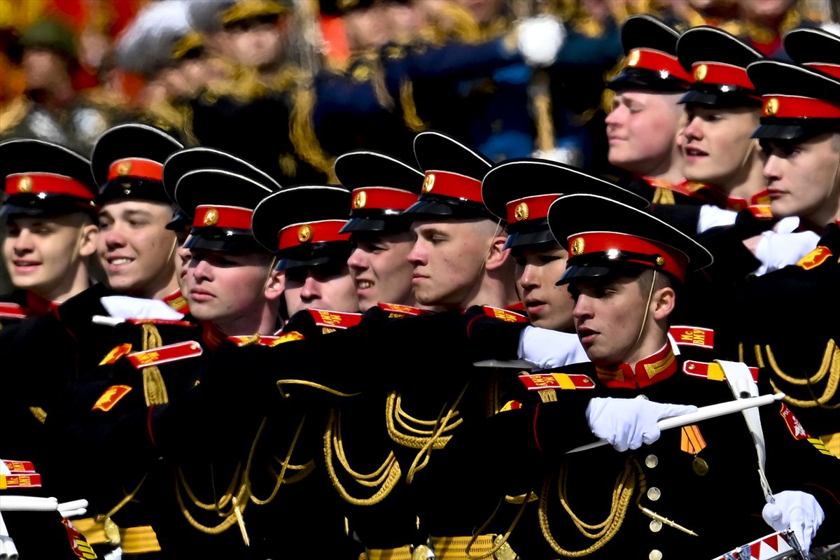 Kızıl Meydan'da Zafer Günü kutlaması