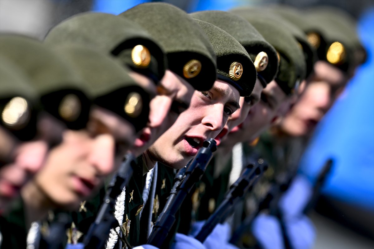 Kızıl Meydan'da Zafer Günü kutlaması