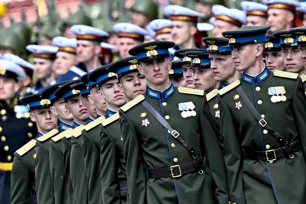 Kızıl Meydan'da Zafer Günü kutlaması