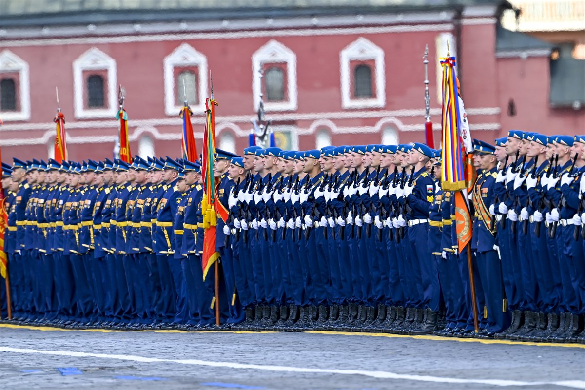 Kızıl Meydan'da Zafer Günü kutlaması