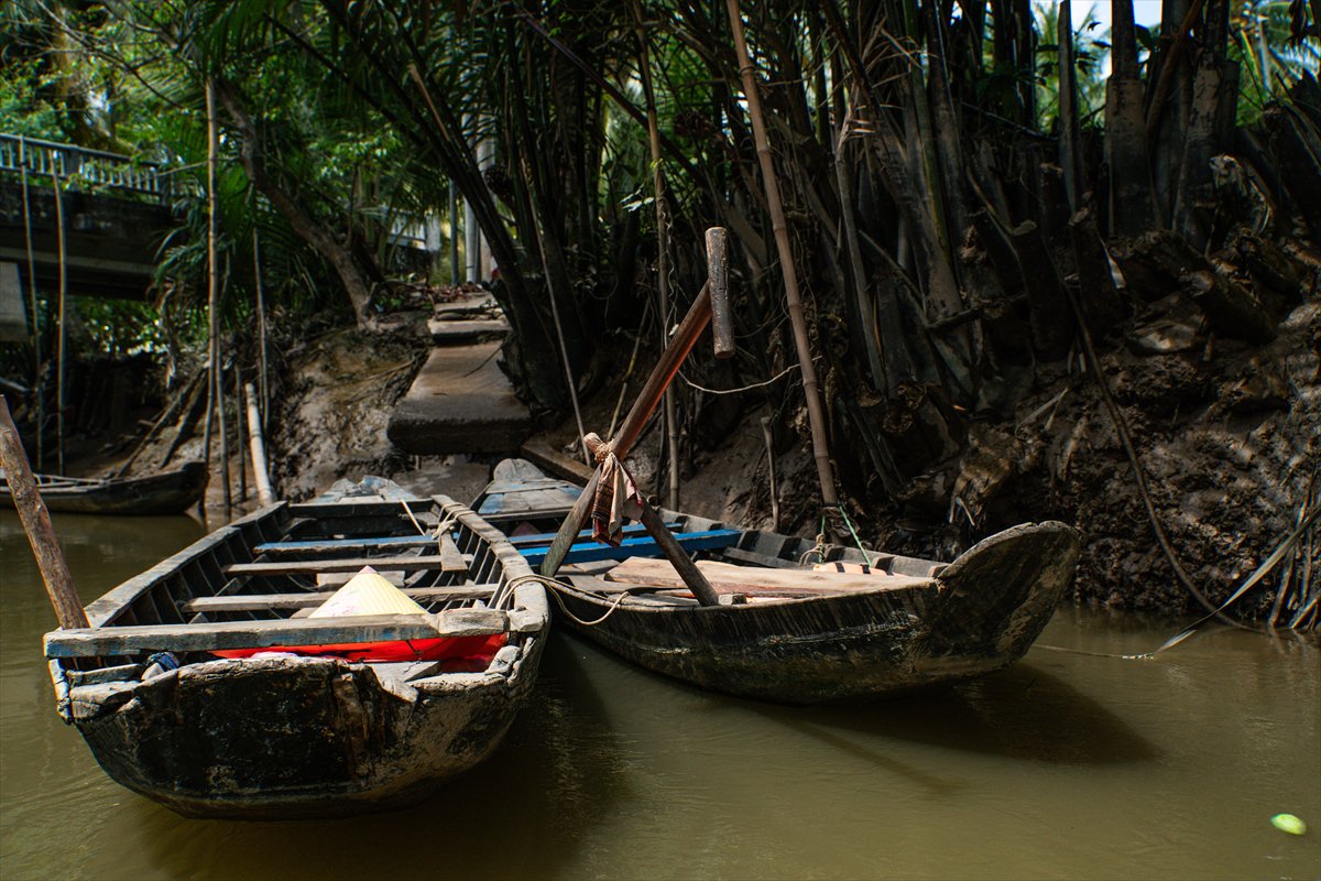 Mekong Deltası kanallarında tekne turu