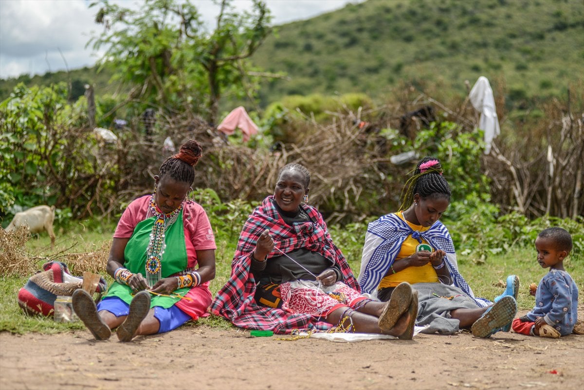Kenya’da Masai kabilesinin vahşi doğayla uyumlu yaşamı