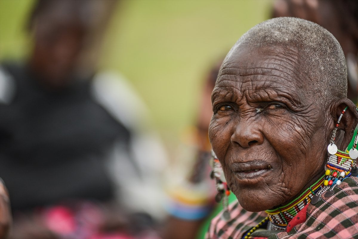 Kenya’da Masai kabilesinin vahşi doğayla uyumlu yaşamı