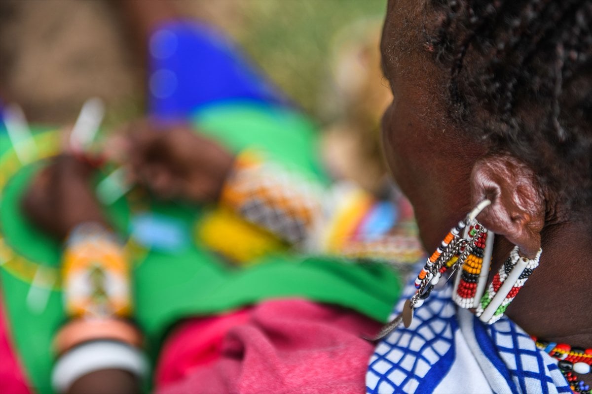 Kenya’da Masai kabilesinin vahşi doğayla uyumlu yaşamı