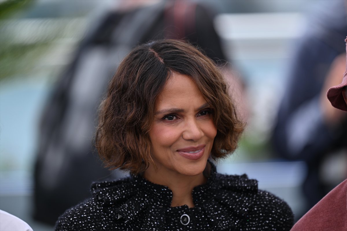 78. Cannes Film Festivali'nde yıldız geçidi