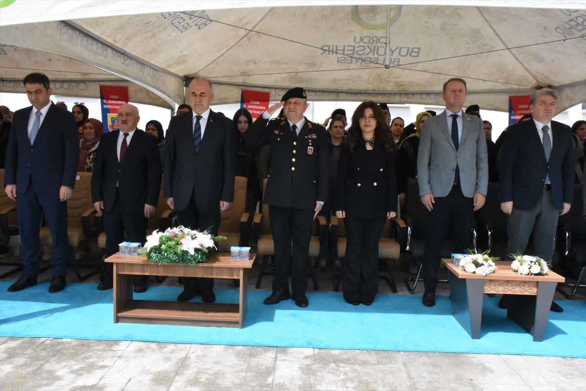 Engelliler bir günlüğüne askerlik sevinci yaşadı