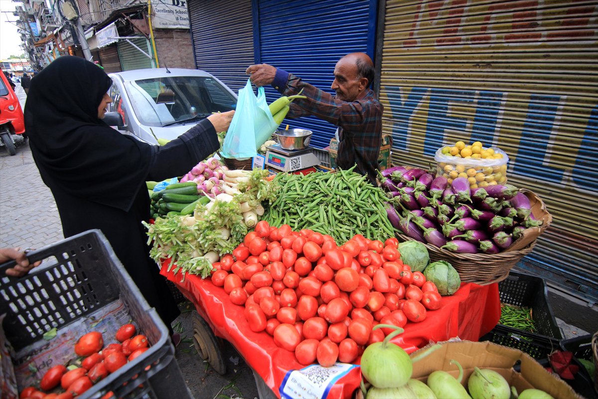 Ateşkes sonrası Azad Keşmir’de hayat yeniden canlanıyor