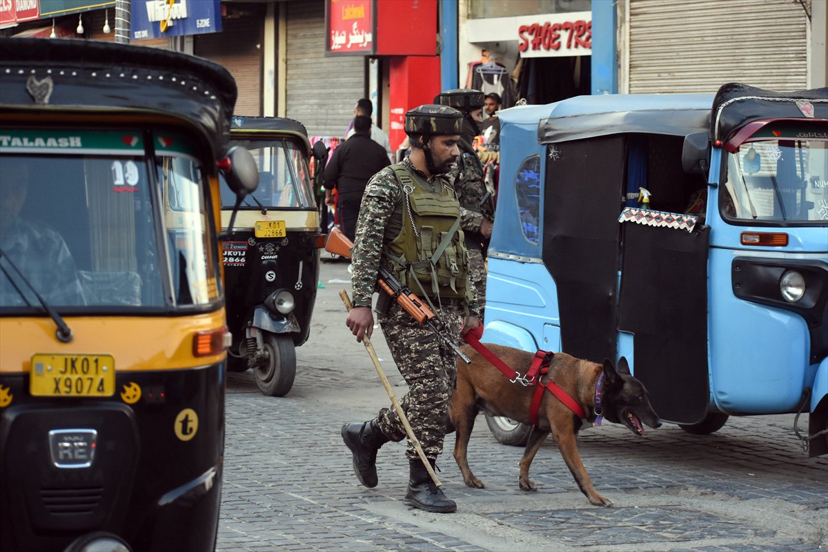 Ateşkes sonrası Azad Keşmir’de hayat yeniden canlanıyor