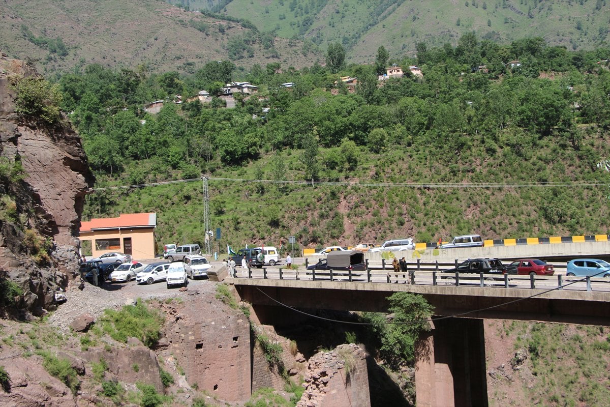 Ateşkes sonrası Azad Keşmir’de hayat yeniden canlanıyor