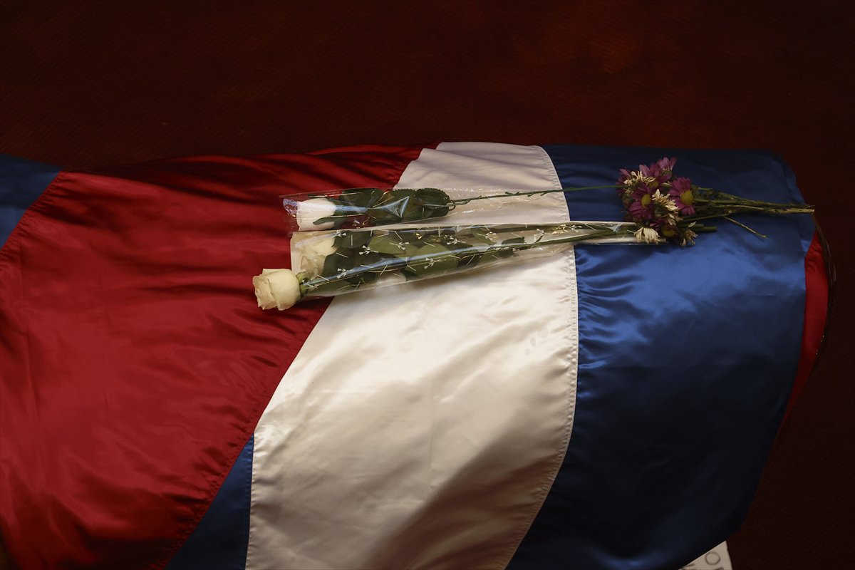 Uruguay'da hayatını kaybeden eski Devlet Başkanı Jose Mujica, defnedildi