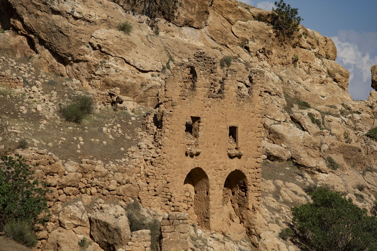 Mardin’deki Mor Evgin Manastırı 1700 yıldır ayakta