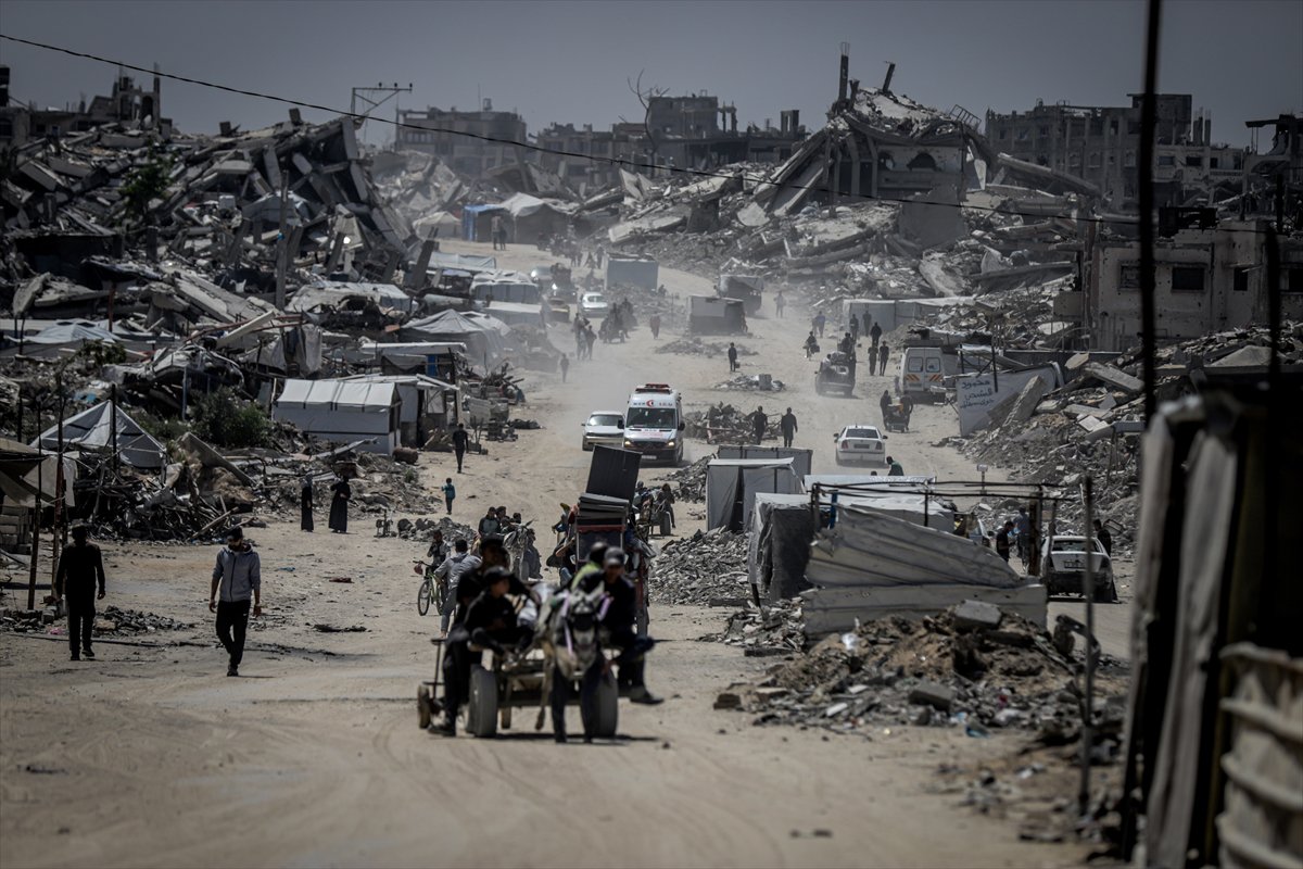 Gazze'de halk güvenli bölgelere göç etmeye başladı