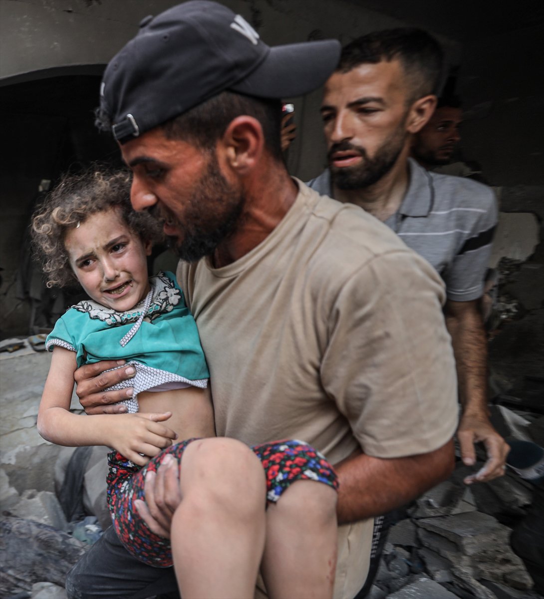 Gazze bir kez daha yıkımın ve acının ortasında